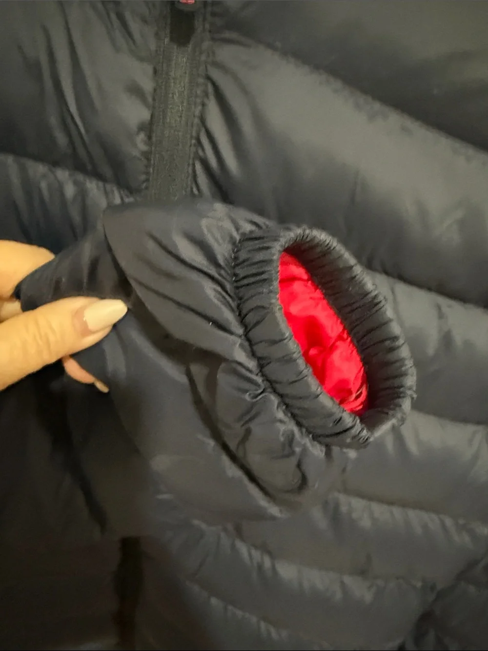 Women's Navy Hooded Puffer Jacket - Lightweight Insulated Coat